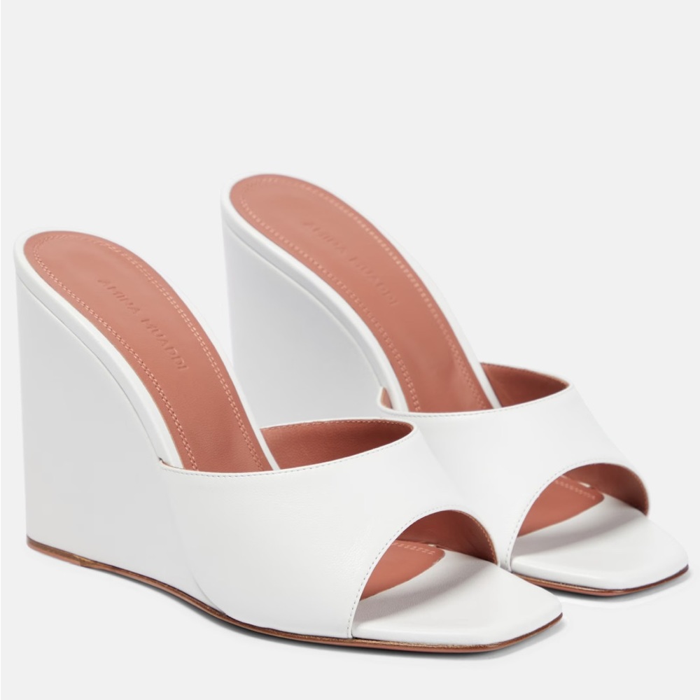 Amina Muaddi
Lupita 95MM Leather Wedge Mules
White, 38.5 (8.5)